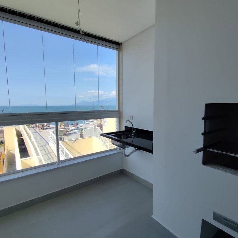 ✨ Apartamento Frente ao Mar em Massaguaçu ✨  Caraguatatuba - 