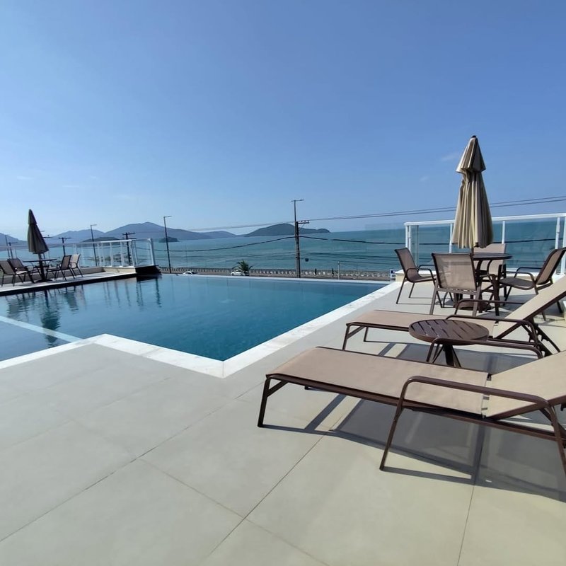 ✨ Apartamento Frente ao Mar em Massaguaçu ✨  Caraguatatuba - 
