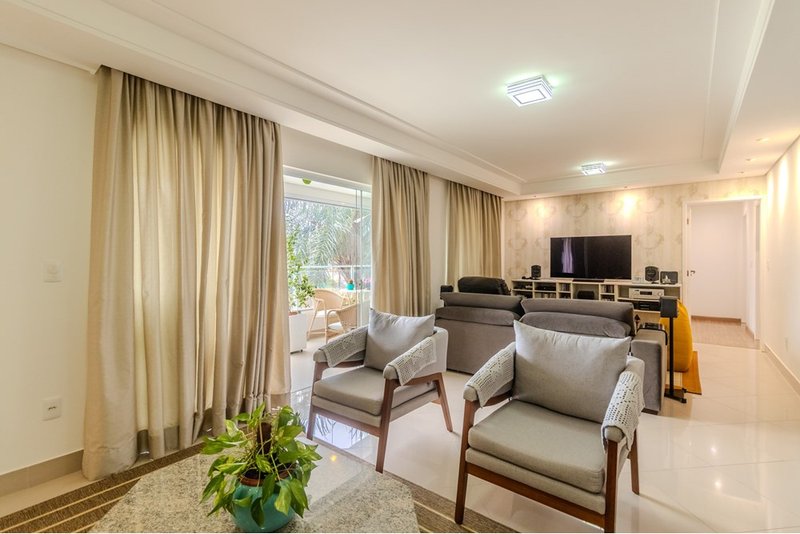 Apartamento à venda, 157m - 3 Suítes - R$ 1.043.000 - Ed. Vivaldi - Mangal - Sorocaba Rua Ipiranga Sorocaba - 