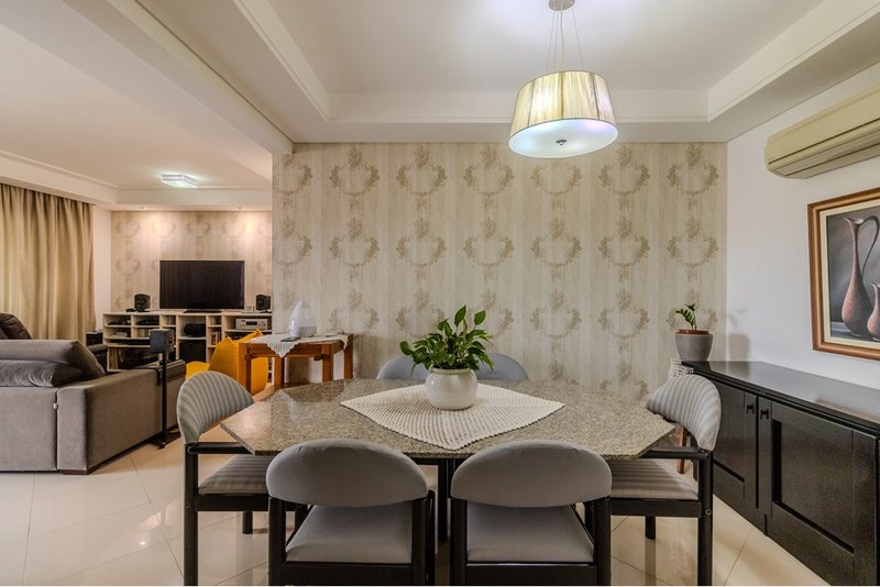 Apartamento à venda, 157m - 3 Suítes - R$ 1.043.000 - Ed. Vivaldi - Mangal - Sorocaba Rua Ipiranga Sorocaba - 