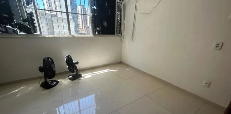 APARTAMENTO NASCENTE AMPLO 3 QUARTOS SUÍTE GARAGEM À VENDA NA BARRA! Avenida Princesa Isabel Salvador - 