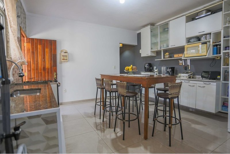 Casa &agrave; Venda, 233m - 02 Dormit&oacute;rios - 1 Su&iacute;te - R$ 497.600 - Vila Haro - Sorocaba - SP Rua Jorge Caracante Sorocaba - 