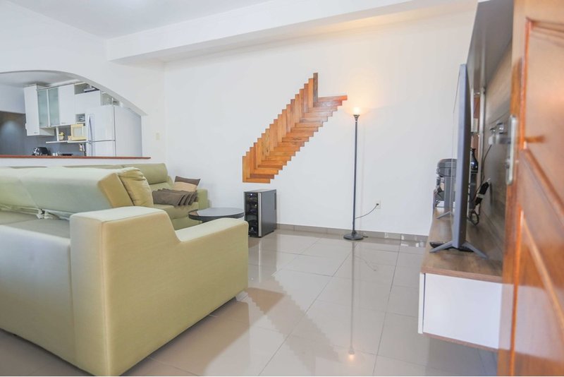 Casa &agrave; Venda, 233m - 02 Dormit&oacute;rios - 1 Su&iacute;te - R$ 497.600 - Vila Haro - Sorocaba - SP Rua Jorge Caracante Sorocaba - 