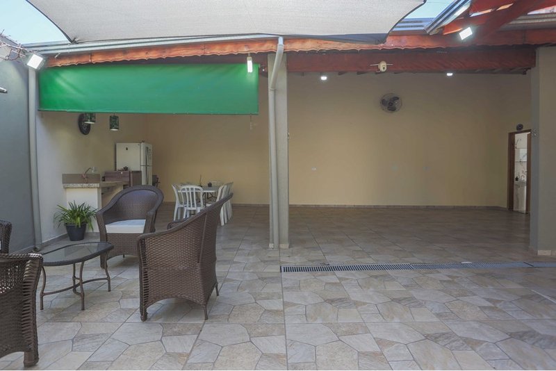 Casa &agrave; Venda, 233m - 02 Dormit&oacute;rios - 1 Su&iacute;te - R$ 497.600 - Vila Haro - Sorocaba - SP Rua Jorge Caracante Sorocaba - 