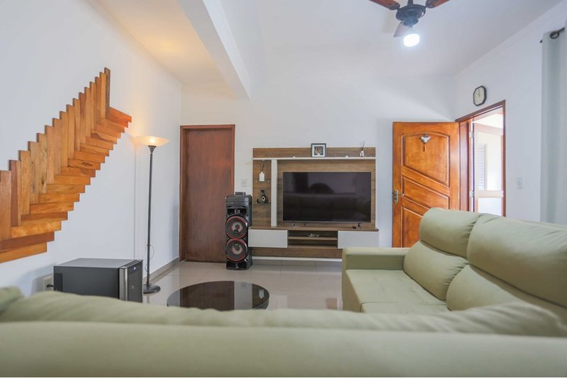 Casa &agrave; Venda, 233m - 02 Dormit&oacute;rios - 1 Su&iacute;te - R$ 497.600 - Vila Haro - Sorocaba - SP Rua Jorge Caracante Sorocaba - 