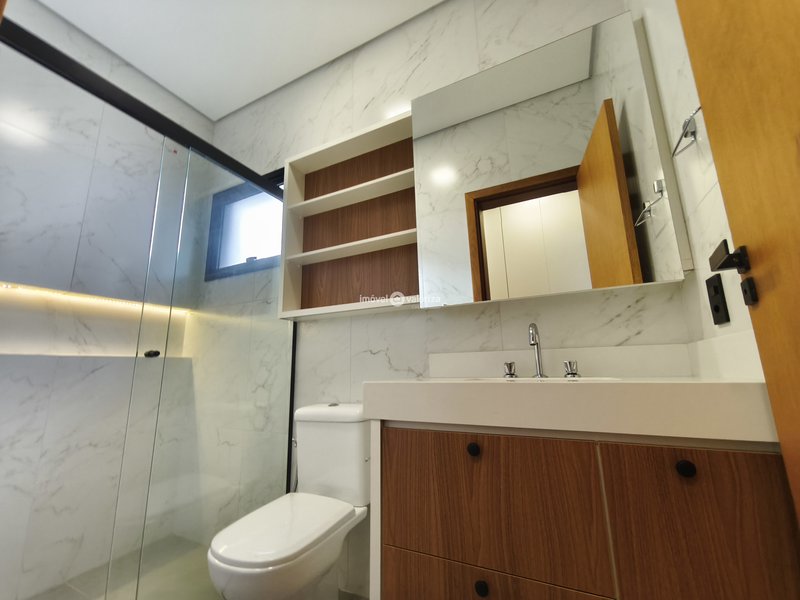 Casa com 3 suítes, gourmet e piscina no Terras Altas  Avaré - 