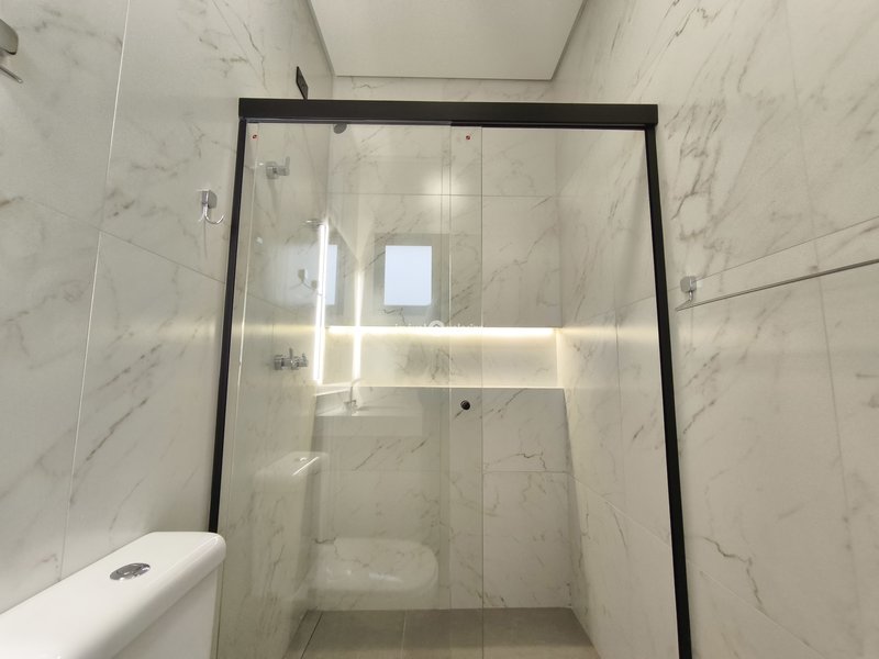 Casa com 3 suítes, gourmet e piscina no Terras Altas  Avaré - 