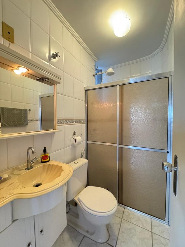 ✨ Apartamento no  Centro com Vista Lateral para o Mar ✨  Caraguatatuba - 