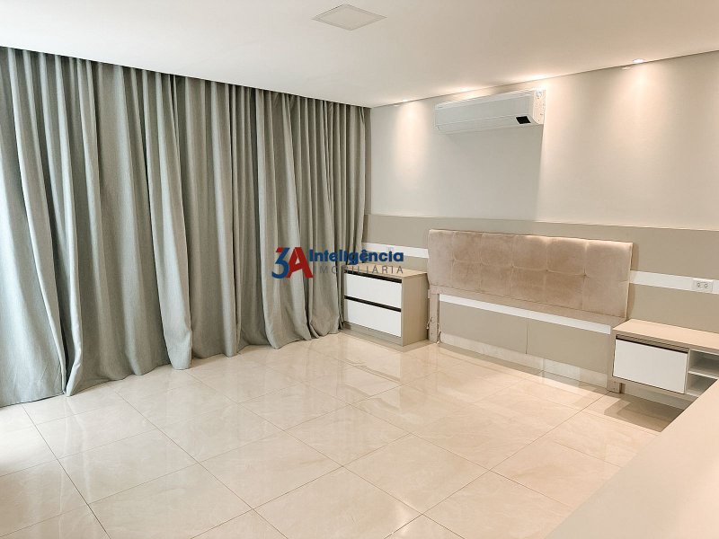 SOBRADO COND. IBITI ROYAL PARK - SOROCABA  Sorocaba - 