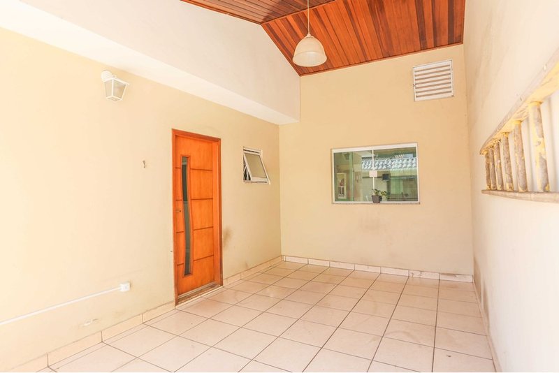 Casa à venda, 99m - 2 Dormitórios, 1 suíte - R$ 280.000 - Jardim Aeroporto - Sorocaba Rua Olímpio Mentone Sorocaba - 