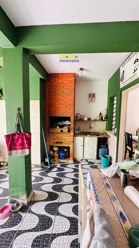 Casa central bem localizada em vila de pescadores Rua Hilarião Crisólogo de Mattos São Sebastião - 