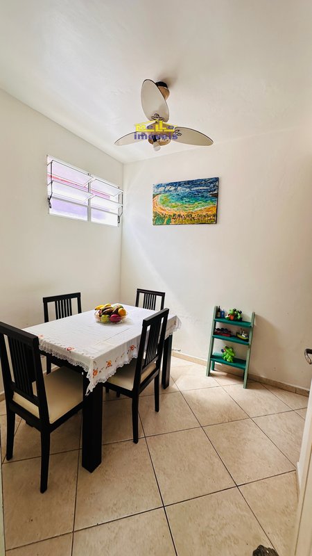 Casa central bem localizada em vila de pescadores Rua Hilarião Crisólogo de Mattos São Sebastião - 