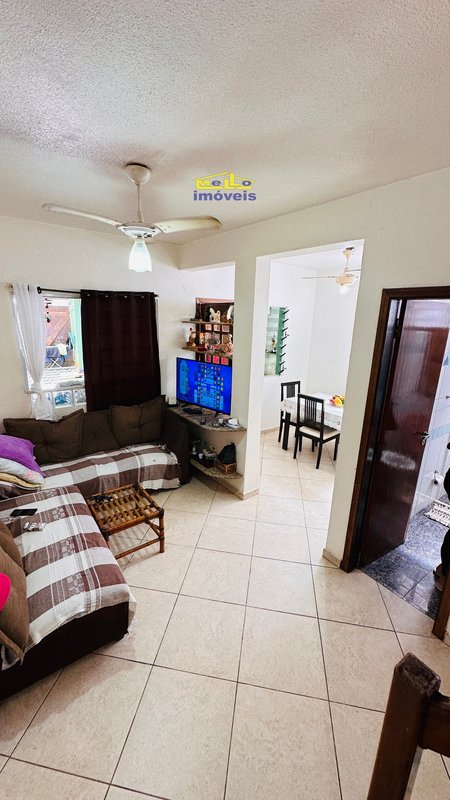 Casa central bem localizada em vila de pescadores Rua Hilarião Crisólogo de Mattos São Sebastião - 