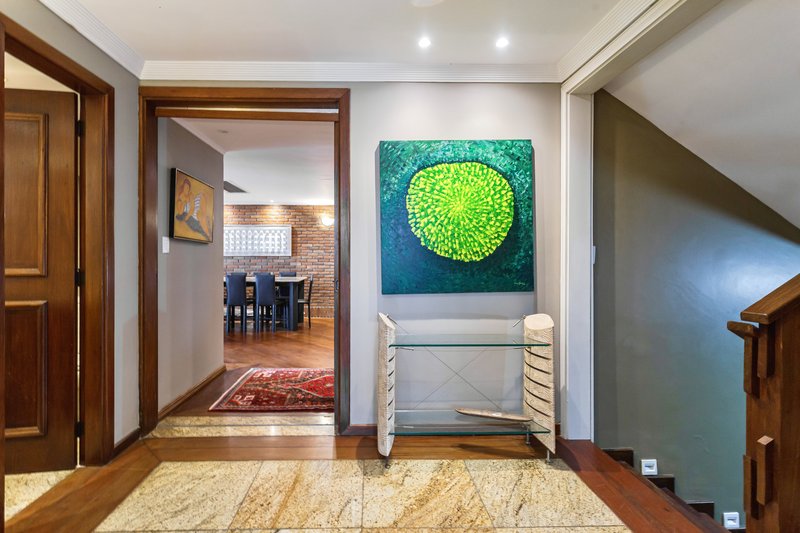 R$ 2.100.000 - EXCELENTE CASA - 375M2 - 3 DORM - SUÍTE - PISCINA - VISTA - 6 VAGAS Rua Cariri Porto Alegre - 