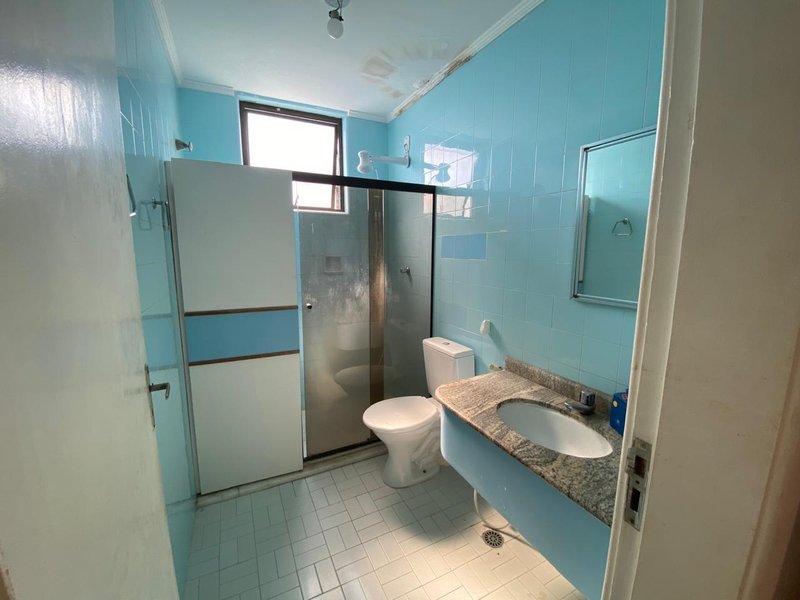 APARTAMENTO 3 QUARTOS SUÍTE DEPENDÊNCIA COMPLETA GARAGEM À VENDA NA BARRA! Rua Marquês de Caravelas Salvador - 