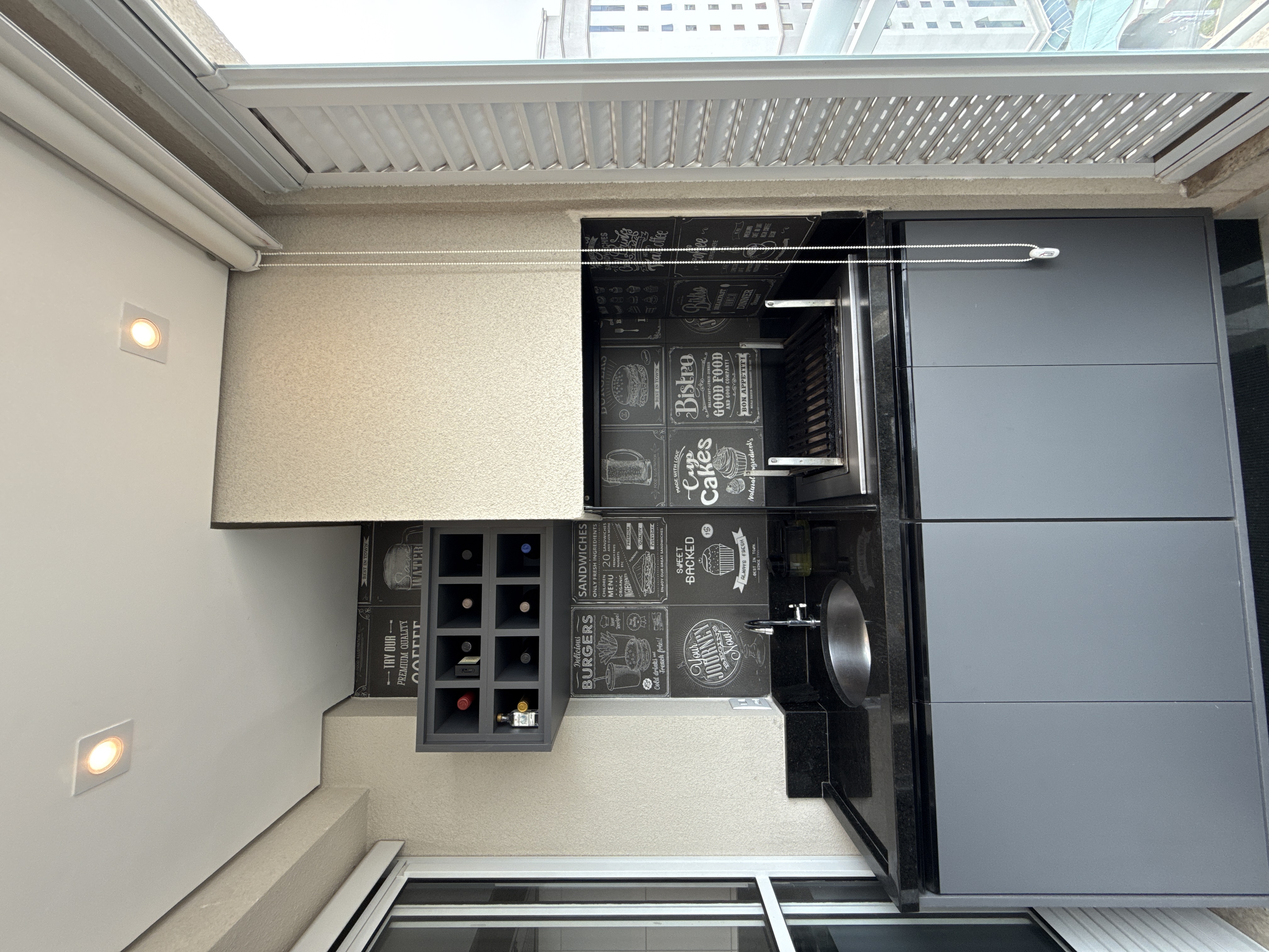 APTO 76M&sup2; 2 DORM 1 SU&Iacute;TE PORTEIRA FECHADA THE ONE DUBAI Rua Adolpho Bozzi Osasco - 