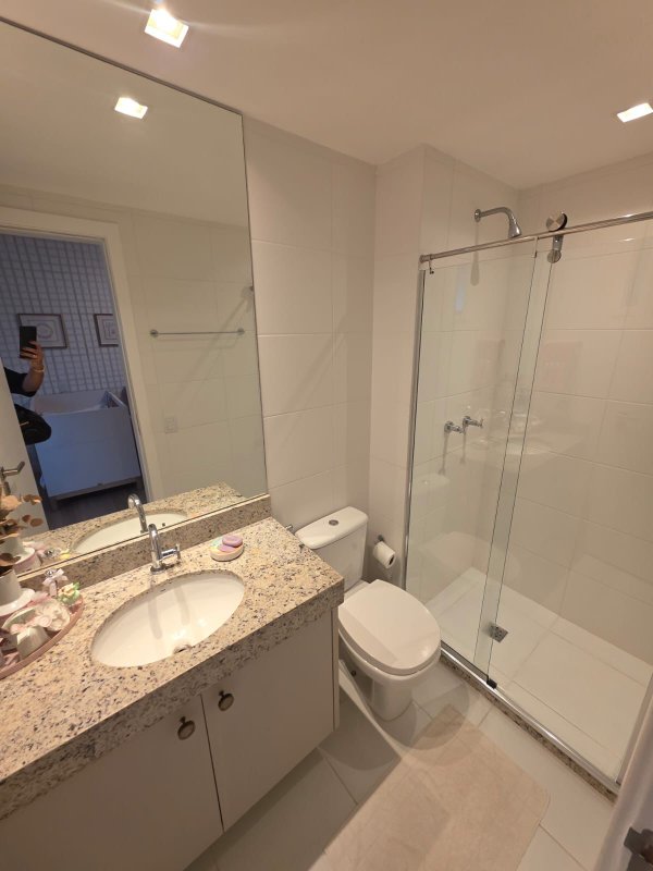 APARTAMENTO 4 SUÍTES VARANDA LAVABO PISCINA ACADEMIA 3 GARAGEM À VENDA MORRO IPIRANGA Rua Cândido Portinari Salvador - 