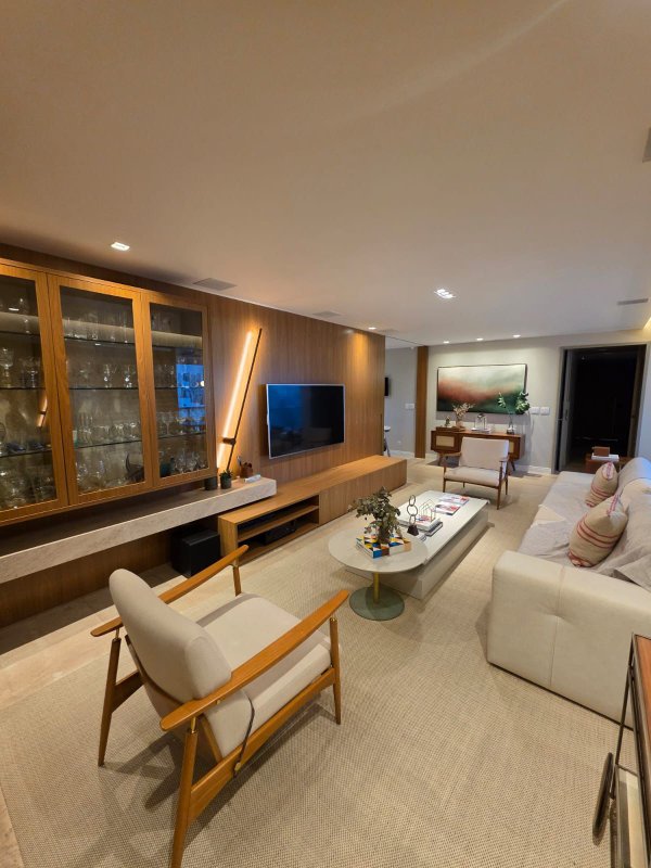 APARTAMENTO 4 SUÍTES VARANDA LAVABO PISCINA ACADEMIA 3 GARAGEM À VENDA MORRO IPIRANGA Rua Cândido Portinari Salvador - 