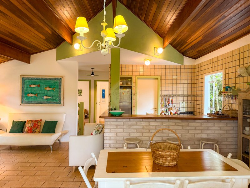 Casa aconchegante em Barra do Una - LOCAÇÃO DIÁRIA  São Sebastião - 