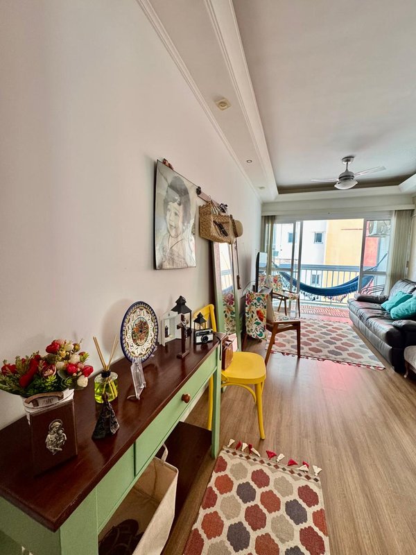 ✨ Seu novo apartamento na praia espera por você! ✨  Caraguatatuba - 
