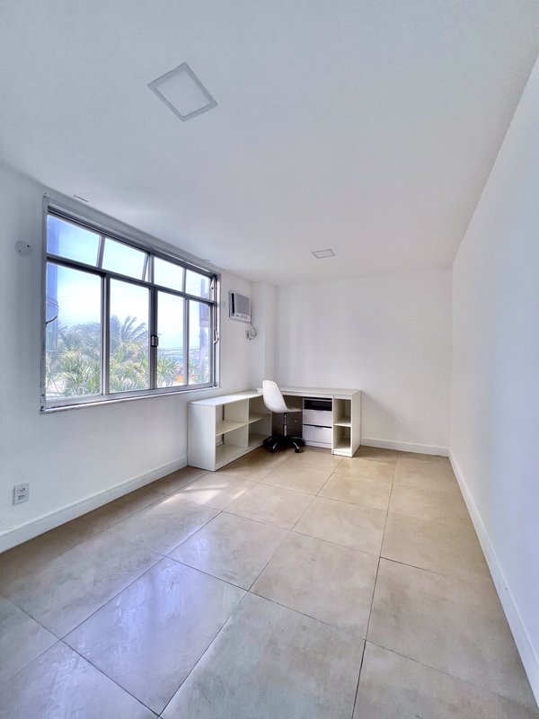 Apartamento frontal mar na Avenida do Pepê  Rio de Janeiro - 