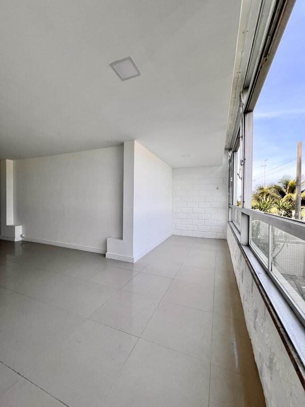 Apartamento frontal mar na Avenida do Pepê  Rio de Janeiro - 