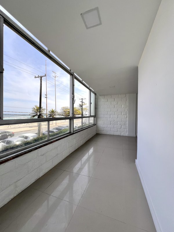 Apartamento frontal mar na Avenida do Pepê  Rio de Janeiro - 