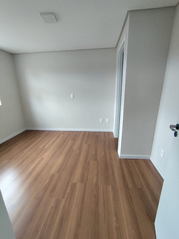 Apartamento no bairro Capitais  Timbó - 