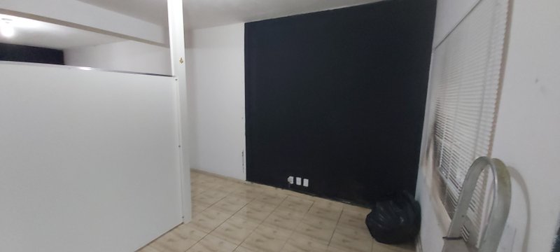 ALUGO IMOVEL COMERCAL NA AREA CENTRAL DE BOITUVA/SP Rua dos Lavradores Boituva - 