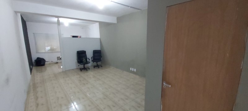 ALUGO IMOVEL COMERCAL NA AREA CENTRAL DE BOITUVA/SP Rua dos Lavradores Boituva - 