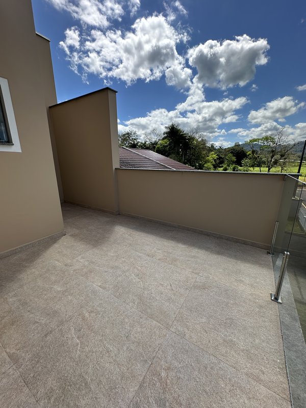 Sobrado  RIO DOS CEDROS - 