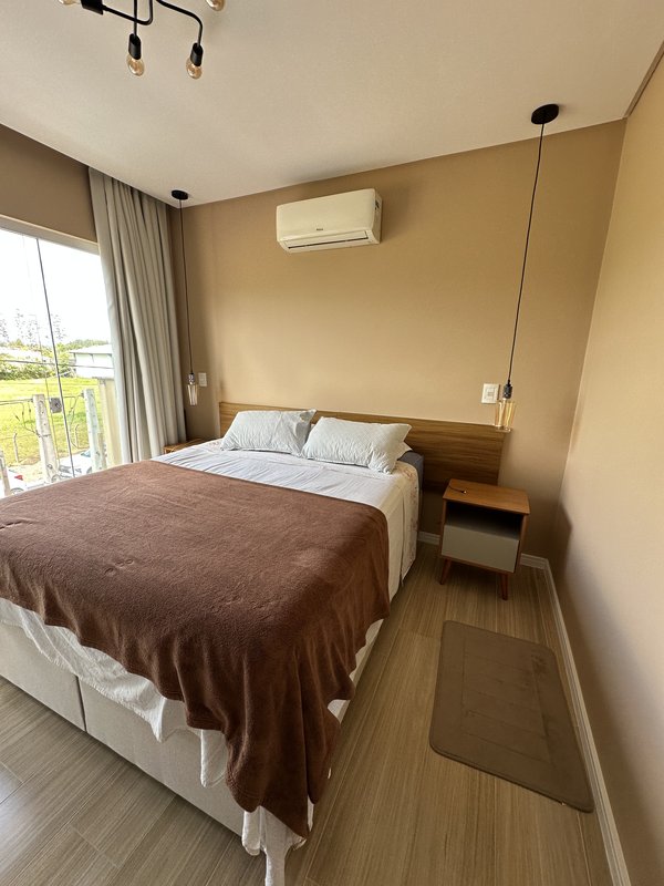 Sobrado  RIO DOS CEDROS - 