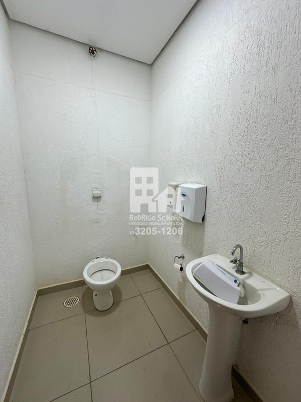 🏢 Espaço Comercial Urbano para Locação – Centro de Iperó/SP  Ipero - 