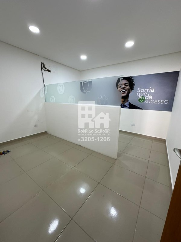 🏢 Espaço Comercial Urbano para Locação – Centro de Iperó/SP  Ipero - 