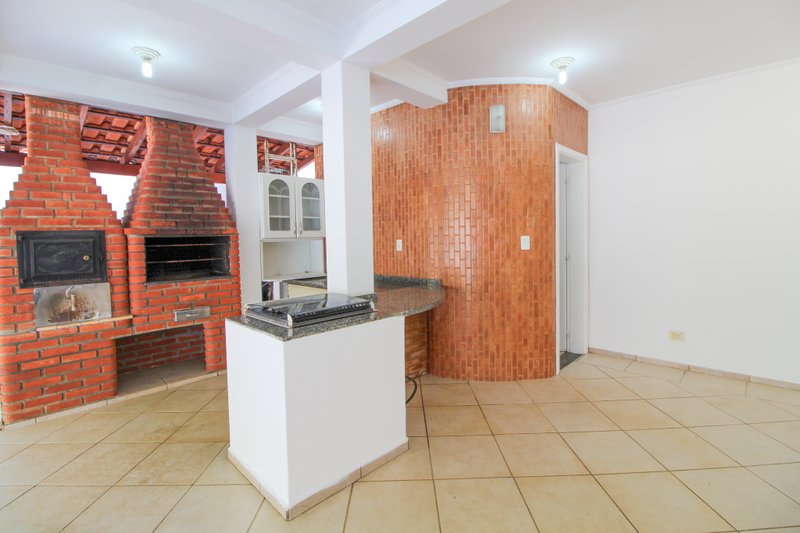 Casa com 4 quartos à venda, 433 m² por R$ 1.500.000 - Condomínio Saint Claire - Sorocaba Rua Amélio Mascella Sorocaba - 