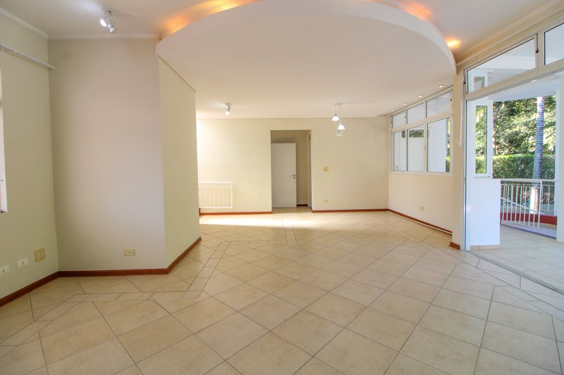 Casa com 4 quartos à venda, 433 m² por R$ 1.500.000 - Condomínio Saint Claire - Sorocaba Rua Amélio Mascella Sorocaba - 
