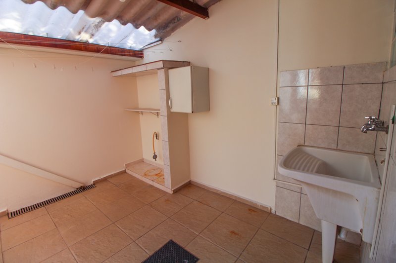 Casa com 4 quartos à venda, 433 m² por R$ 1.500.000 - Condomínio Saint Claire - Sorocaba Rua Amélio Mascella Sorocaba - 