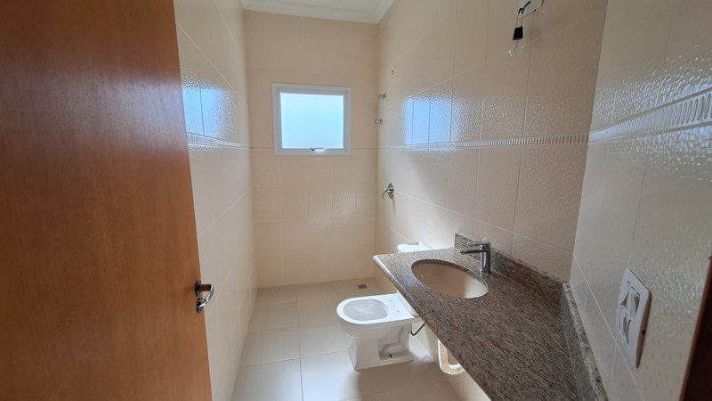 Casa à venda, 243m - 4 Dorm. 2 Suites - R$ 950.000 - Cond. Golden Park Residence - Sorocab Rua Maria Ignes Marins Daemon Sorocaba - 