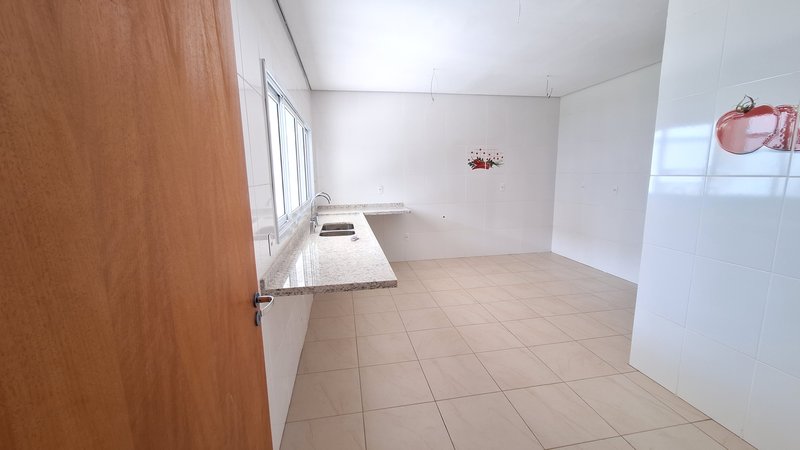 Casa à venda, 243m - 4 Dorm. 2 Suites - R$ 950.000 - Cond. Golden Park Residence - Sorocab Rua Maria Ignes Marins Daemon Sorocaba - 