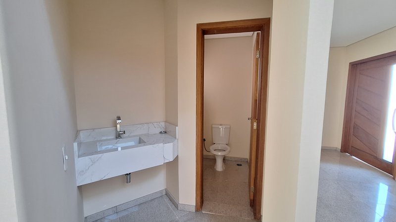 Casa à venda, 243m - 4 Dorm. 2 Suites - R$ 950.000 - Cond. Golden Park Residence - Sorocab Rua Maria Ignes Marins Daemon Sorocaba - 