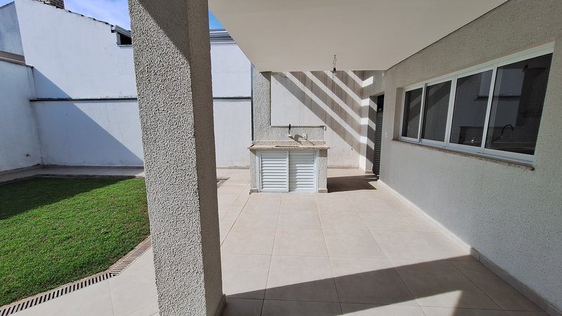Casa à venda, 243m - 4 Dorm. 2 Suites - R$ 950.000 - Cond. Golden Park Residence - Sorocab Rua Maria Ignes Marins Daemon Sorocaba - 