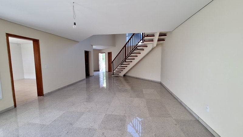 Casa à venda, 243m - 4 Dorm. 2 Suites - R$ 950.000 - Cond. Golden Park Residence - Sorocab Rua Maria Ignes Marins Daemon Sorocaba - 