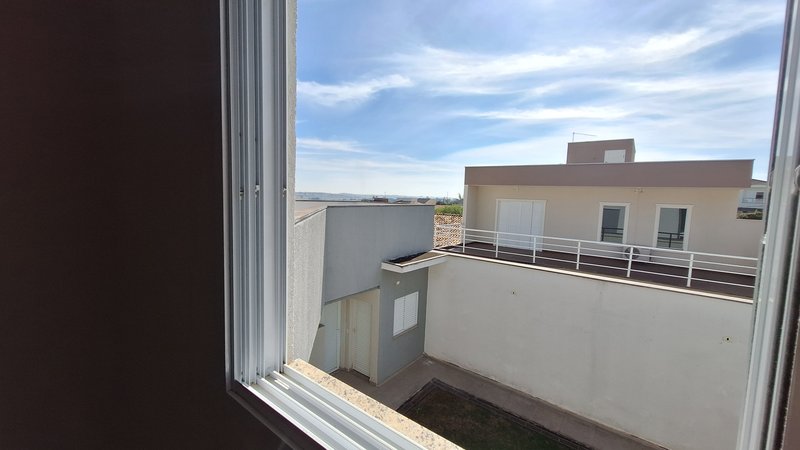 Casa à venda, 243m - 4 Dorm. 2 Suites - R$ 950.000 - Cond. Golden Park Residence - Sorocab Rua Maria Ignes Marins Daemon Sorocaba - 