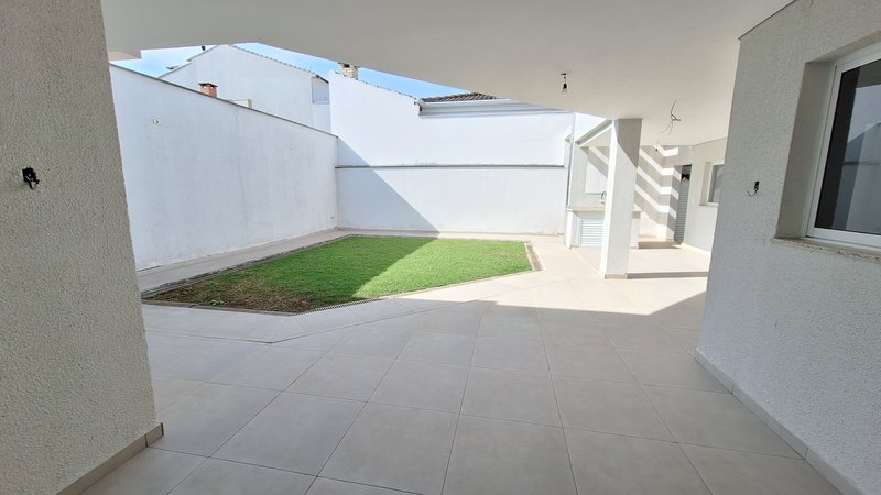 Casa à venda, 243m - 4 Dorm. 2 Suites - R$ 950.000 - Cond. Golden Park Residence - Sorocab Rua Maria Ignes Marins Daemon Sorocaba - 