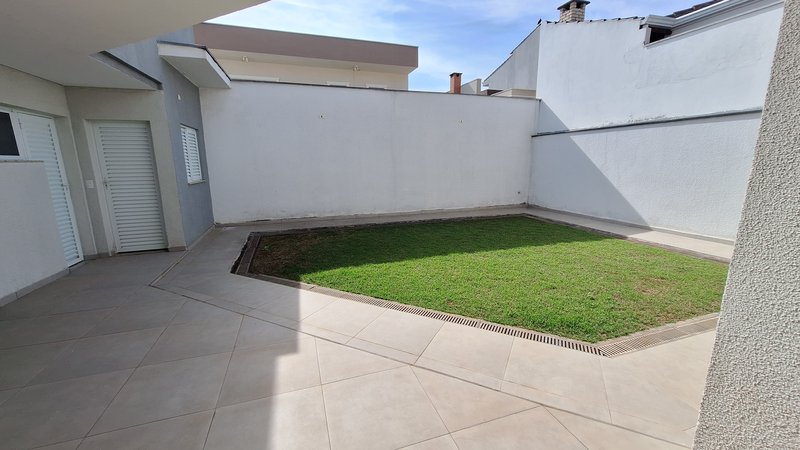 Casa à venda, 243m - 4 Dorm. 2 Suites - R$ 950.000 - Cond. Golden Park Residence - Sorocab Rua Maria Ignes Marins Daemon Sorocaba - 