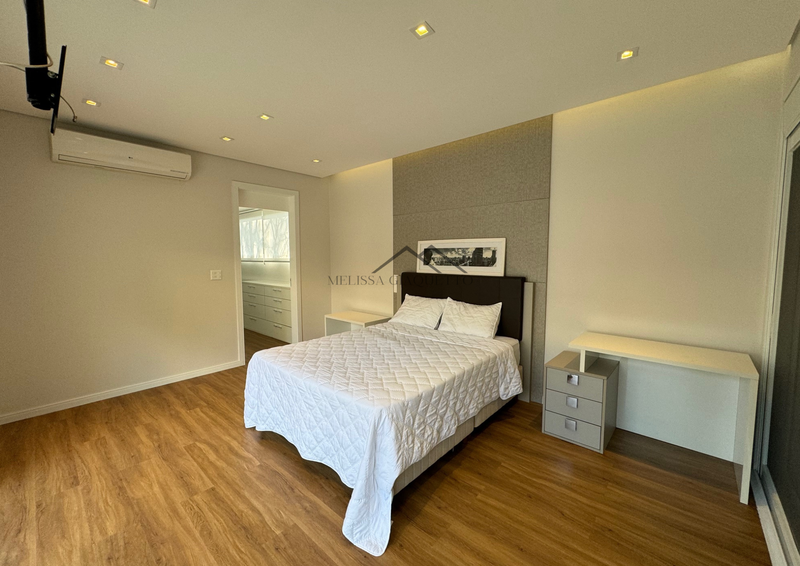 Tambor&eacute; 1 - Casa Alto Padr&atilde;o Avenida Honório Alvares Penteado Santana de Parnaíba - 