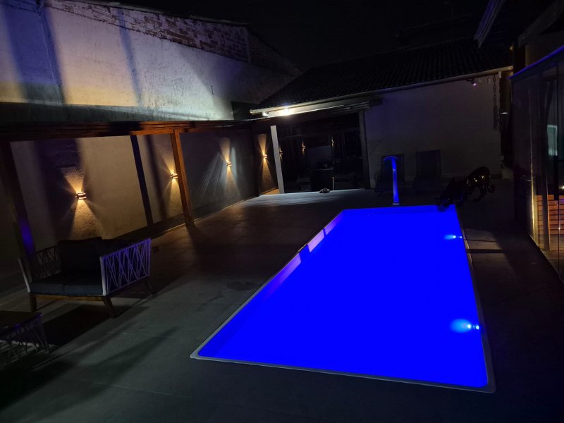 🏡 OPORTUNIDADE — Casa térrea a 200 m da praia  Caraguatatuba - 