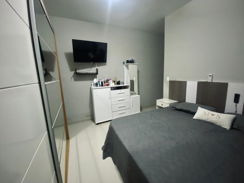 🏡 OPORTUNIDADE — Casa térrea a 200 m da praia  Caraguatatuba - 