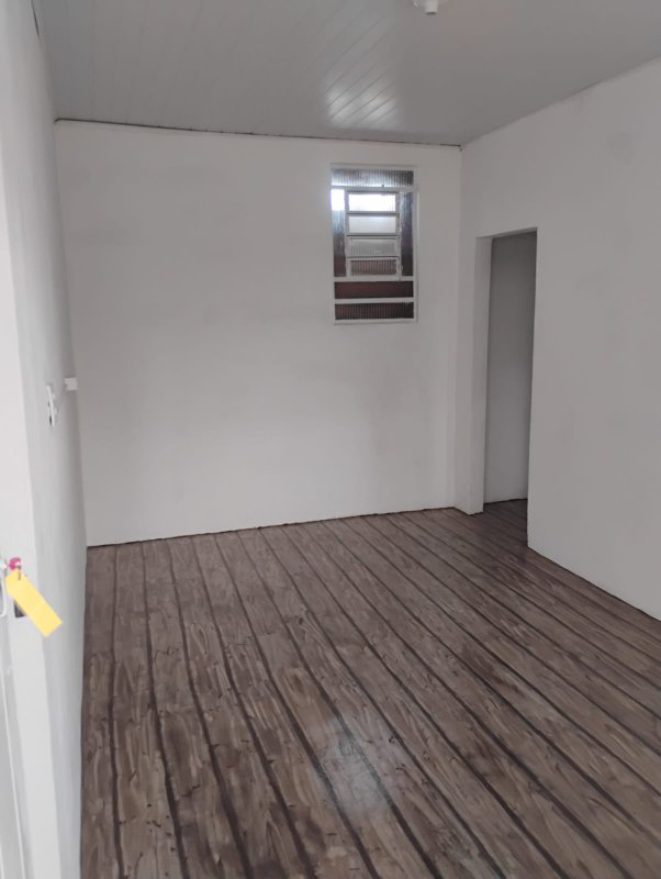 Casa 1 dormitório - Vila Cecília  Mogi das Cruzes - 