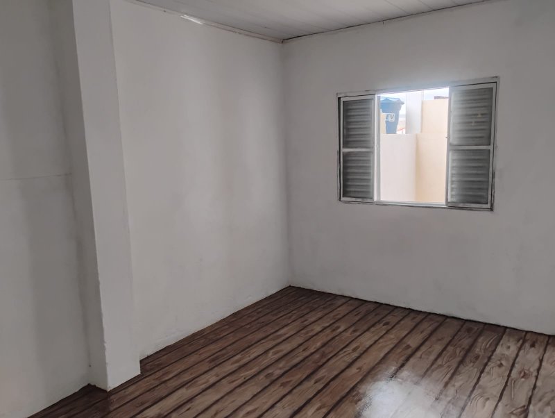Casa 1 dormitório - Vila Cecília  Mogi das Cruzes - 